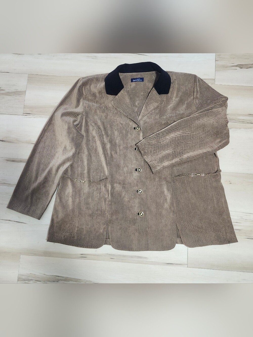 Brown Corduroy Button Front Jacket with Black Collar